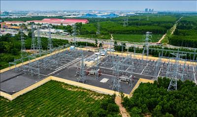 EVNNPT về đích 2 công trình truyền tải điện tại Đồng Nai, góp sức bảo đảm điện chào mừng Quốc khánh