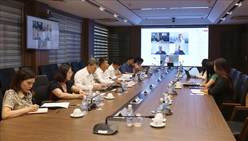 Chủ tịch HĐTV EVNNPT Nguyễn Tuấn Tùng làm việc với Swedfund (Thụy Điển) về khả năng hợp tác liên quan đến hỗ trợ kỹ thuật