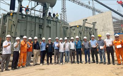 Công đoàn EVNNPT tiếp sức công trường, thúc đẩy Dự án nâng công suất TBA 500kV Hòa Bình về đích đúng hẹn