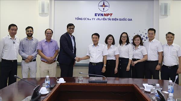 Phó Tổng Giám đốc EVNNPT - Vũ Trần Nguyễn  làm việc với đại diện Đại sứ quán Ấn Độ và Tập đoàn Kalpataru về khả năng hợp tác 