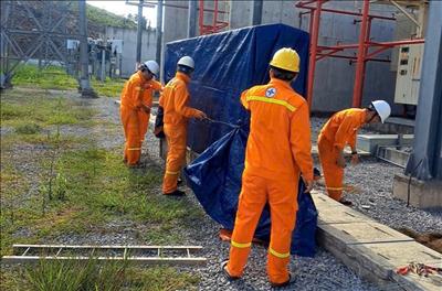 Các đơn vị thuộc EVNNPT chủ động ứng phó bão số 5, đảm bảo vận hành an toàn lưới điện truyền tải