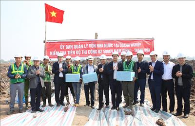 Phó Chủ tịch CMSC Hồ Sỹ Hùng kiểm tra công trường Dự án đường dây 500kV mạch 3