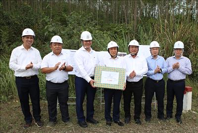 Tổng giám đốc EVN Nguyễn Anh Tuấn động viên đơn vị tham gia Dự án đường dây 500kV mạch 3