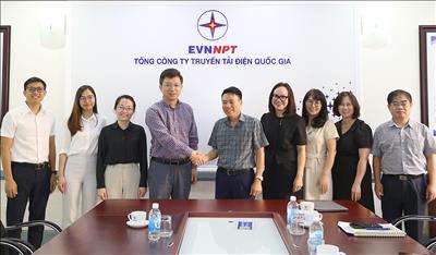 Phó Tổng giám đốc EVNNPT – Vũ Trần Nguyễn làm việc với Bank of China (Hồng Kông) thu xếp vốn cho dự án truyền tải điện cấp bách