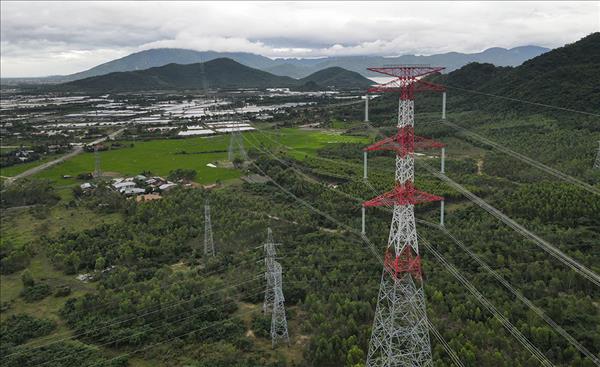 THÔNG CÁO BÁO CHÍ VỀ SỰ CỐ THOÁNG QUA TRÊN ĐƯỜNG DÂY 500KV VĨNH TÂN – TÂN UYÊN NGÀY 23/4/2025