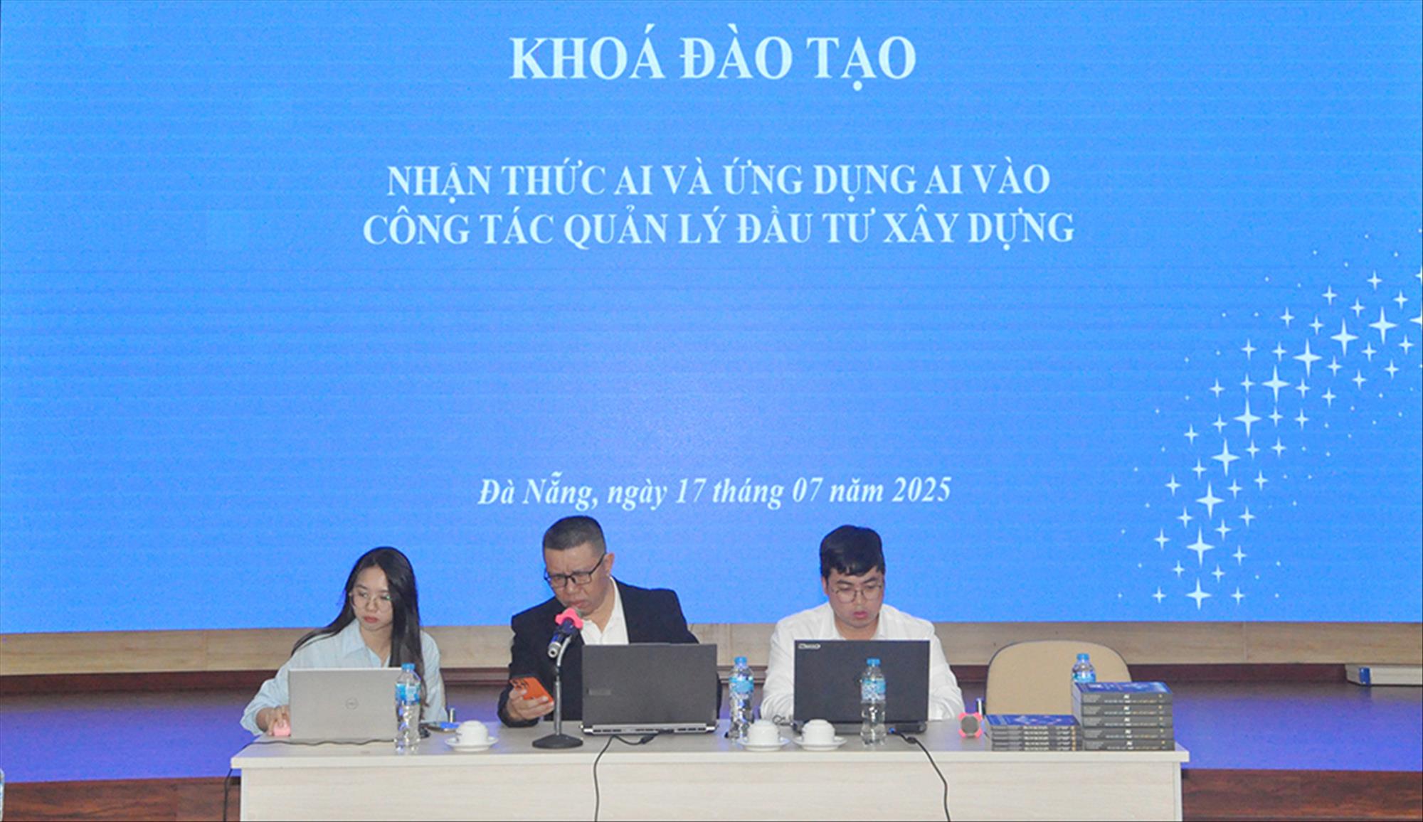 Ban QLDA các công trình điện miền Trung: Đào tạo ứng dụng AI trong công tác đầu tư xây dựng