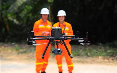 EVNNPT có 8 cá nhân được trao Bằng Lao động sáng tạo của Tổng Liên đoàn Lao động Việt Nam