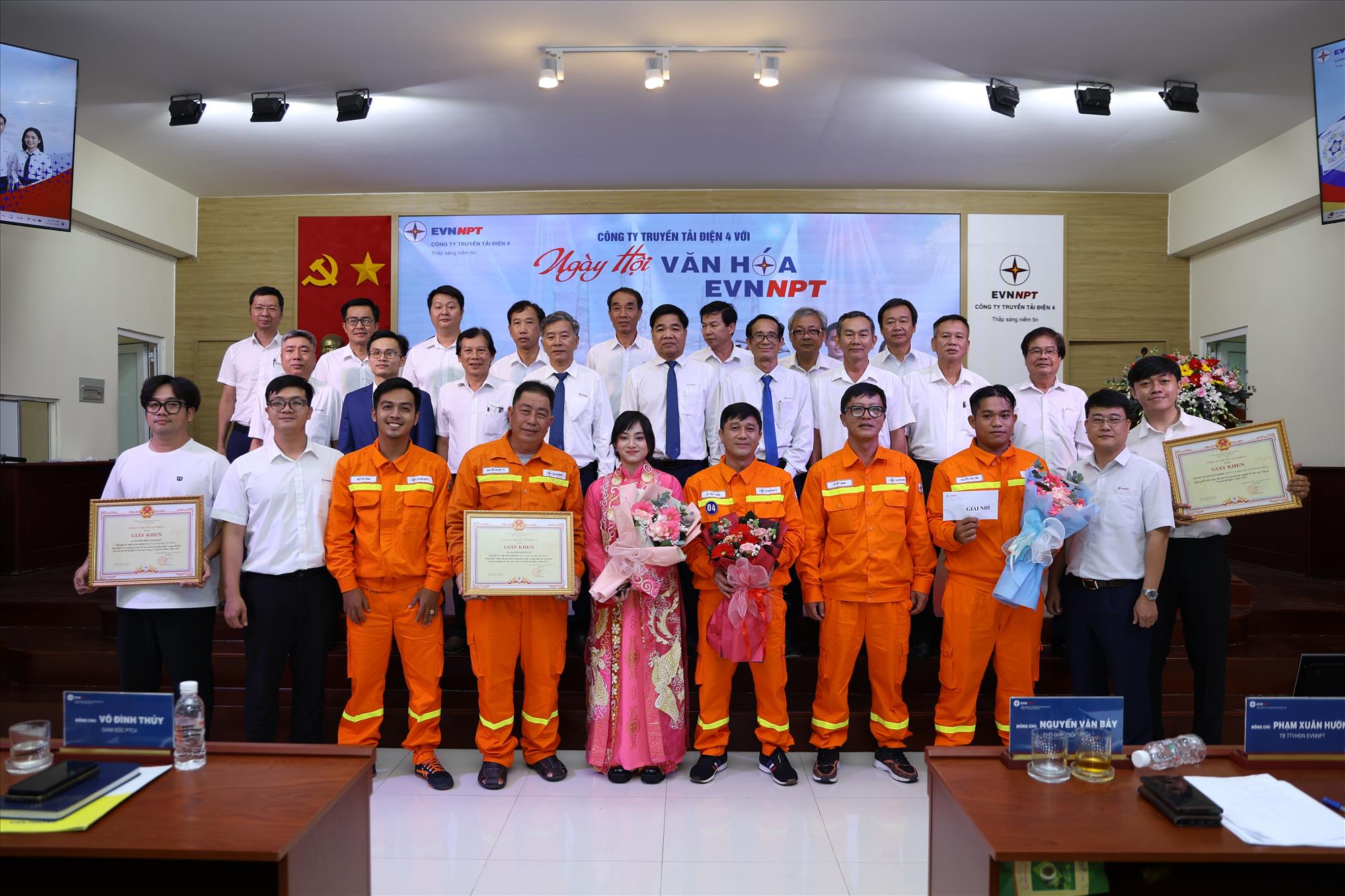 Công ty Truyền tải điện 4 tổ chức “Hội nghị áp dụng giá trị cốt lõi và Ngày hội Văn hóa EVNNPT năm 2025”