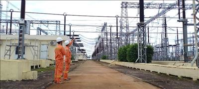 Nỗ lực đảm bảo an toàn thiết bị vận hành trên lưới của CBCNV Trạm biến áp 500 kV Pleiku