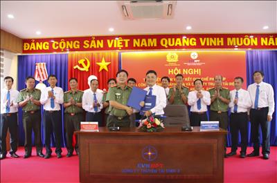 PTC3 tổ chức Hội nghị tổng kết 5 năm và ký kết quy chế phối hợp với Công an tỉnh Khánh Hòa về công tác đảm bảo an ninh, an toàn Hệ thống truyền tải điện Quốc gia