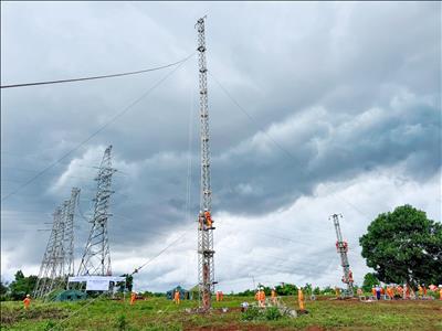 PTC3 diễn tập phòng chống thiên tai, ứng cứu khẩn cấp: Sẵn sàng khôi phục nhanh lưới điện truyền tải khi có tình huống bất thường