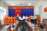 Tổng giám đốc EVNNPT kiểm tra công tác quản lý vận hành và động viên người lao động trực xuyên lễ tại Gia Lai