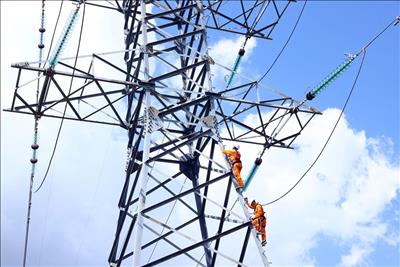 Vận hành thông suốt lưới truyền tải điện cho mục tiêu phát triển kinh tế xã hội của đất nước