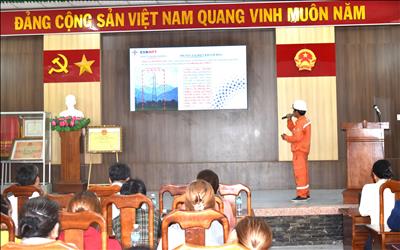 Truyền tải điện Khánh Hòa tuyên truyền bảo vệ an toàn hành lang tuyến đường dây 500kV Vân Phong – Thuận Nam