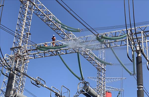 Thủ tướng chỉ đạo triển khai quyết liệt các giải pháp bảo đảm cung ứng điện
