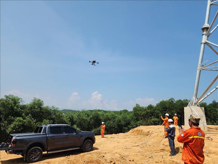 Hành trình ra Bắc, quyết tâm góp sức hoàn thành công trình 500kV Lào Cai - Vĩnh Yên