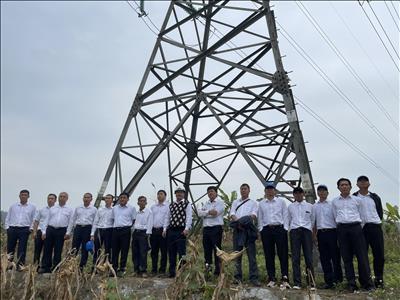  Công ty Truyền tải điện 4 trao đổi, học tập kinh nghiệm trong quản lý vận hành tại Công ty Truyền tải điện 1