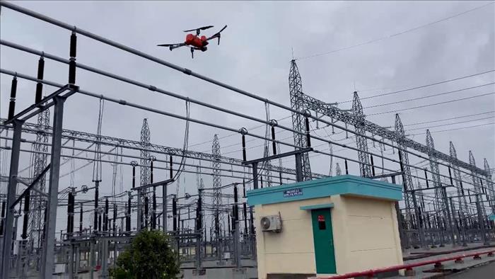 Ứng dụng khoa học công nghệ và chuyển đổi số tại Tổ quản lý vận hành trạm biến áp 500kV Tân Uyên