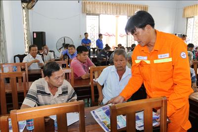 Chung tay cùng các xã, phường trên địa bàn UBND huyện Phú Giáo, tỉnh Bình Dương bảo vệ hành lang lưới điện cao áp