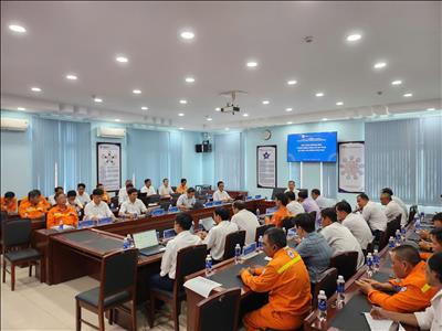 Truyền tải điện TP. Hồ Chí Minh tổ chức Hội thảo chuyên đề ATVSLĐ năm 2025: An toàn từ nhận thức đến hành động