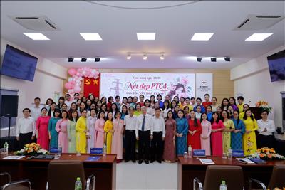 Nữ CNVCLĐ Công ty Truyền tải điện 4: Đóa hoa năng động thời đại số, người giữ lửa mái ấm yêu thương.