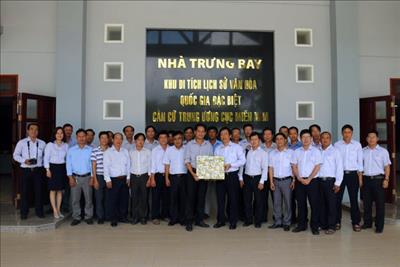 Chi bộ TTĐ miền Đông 2 tổ chức kết nạp đảng viên mới và chương trình về nguồn tại căn cứ Trung ương Cục Miền Nam