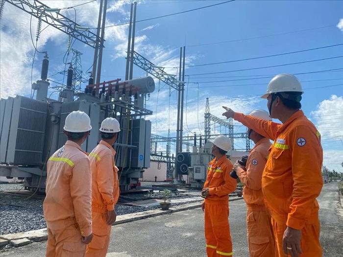 Truyền tải điện Đồng Tháp đảm bảo điện phục vụ bầu cử đại biểu Quốc hội khóa XVI và Hội đồng nhân dân các cấp