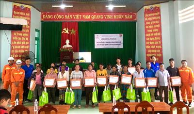 TTĐ Quảng Nam tổ chức tuyên truyền bảo vệ hành lang an toàn lưới điện Quốc gia và các hoạt động an sinh xã hội