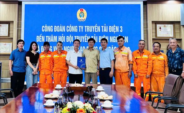 EVNNPT: Lan tỏa tinh thần “tương thân tương ái” qua Chương trình an sinh nội bộ và ủng hộ đồng bào vùng bão lũ, nhân dân Cuba