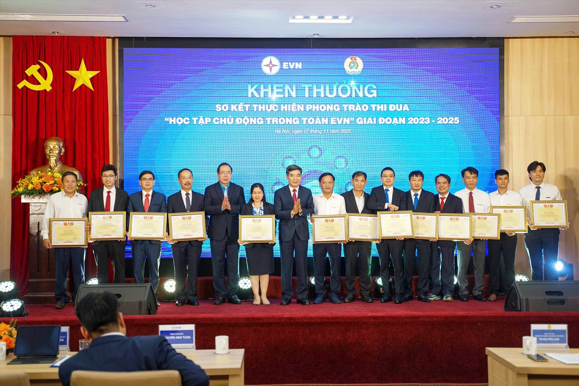 EVNNPT - Điểm sáng trong phong trào học tập chủ động toàn EVN