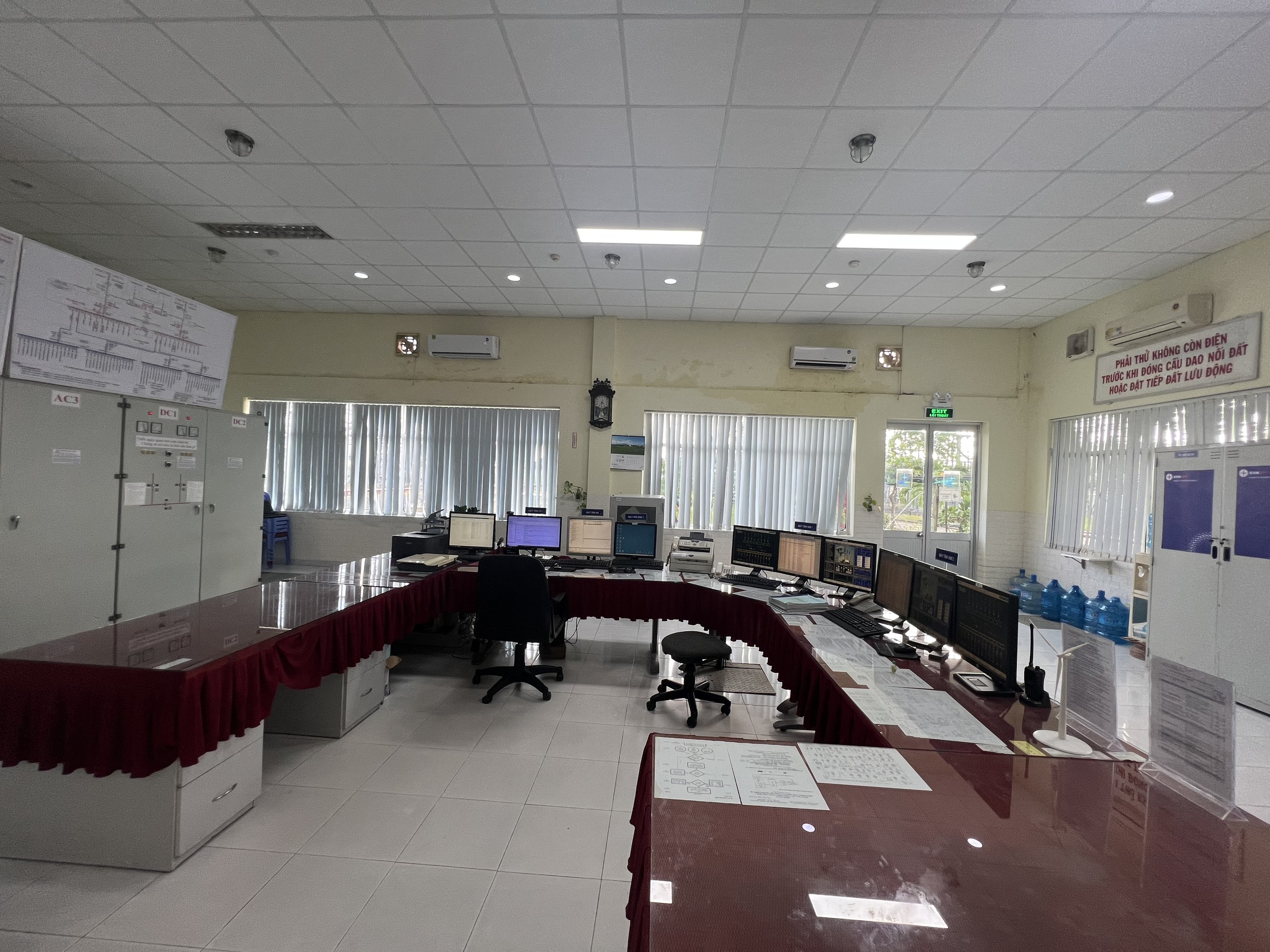 Trạm biến áp không người trực vận hành khác trạm biến áp truyền thống như  thế nào