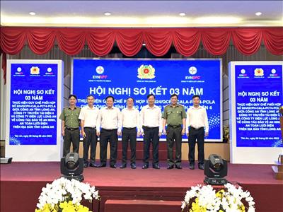 Truyền tải điện Thành phố Hồ Chí Minh sơ kết 03 năm thực hiện Quy chế phối hợp với Công an tỉnh Long An