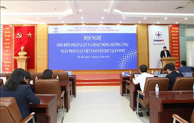 EVNNPT tổ chức Hội nghị phổ biến pháp luật, hưởng ứng ngày Pháp luật Việt Nam 