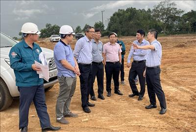 Phó Tổng giám đốc EVNNPT - Nguyễn Ngọc Tân kiểm tra tiến độ 3 dự án trạm biến áp