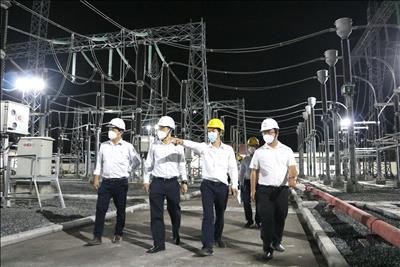 Công ty Truyền tải điện 3: Đảm bảo cung cấp điện ổn định dịp Tết Nguyên đán Nhâm Dần